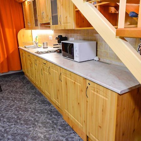 Tinodi Fogado Bed & Breakfast Sarvar Luaran gambar