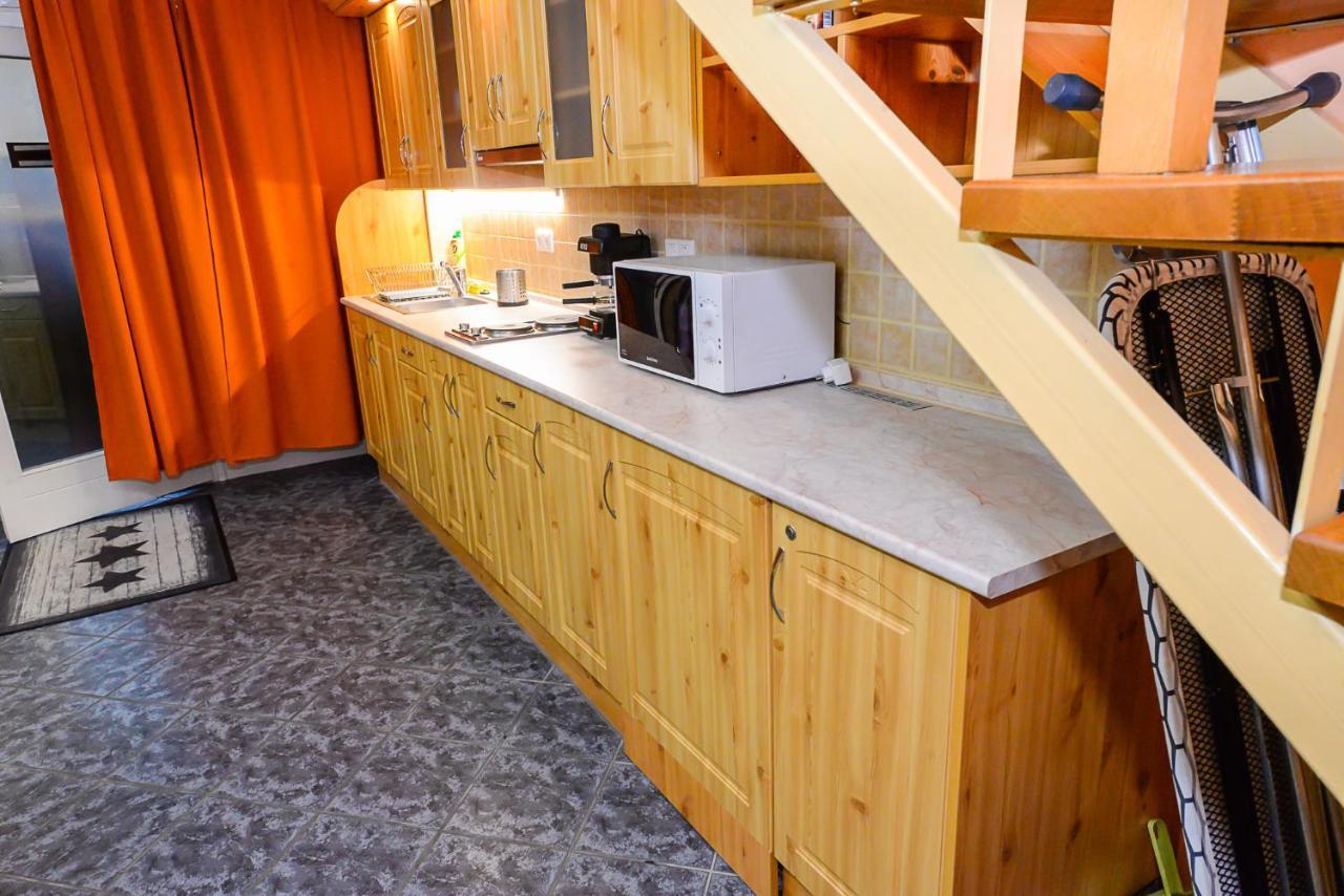 Tinodi Fogado Bed & Breakfast Sarvar Luaran gambar