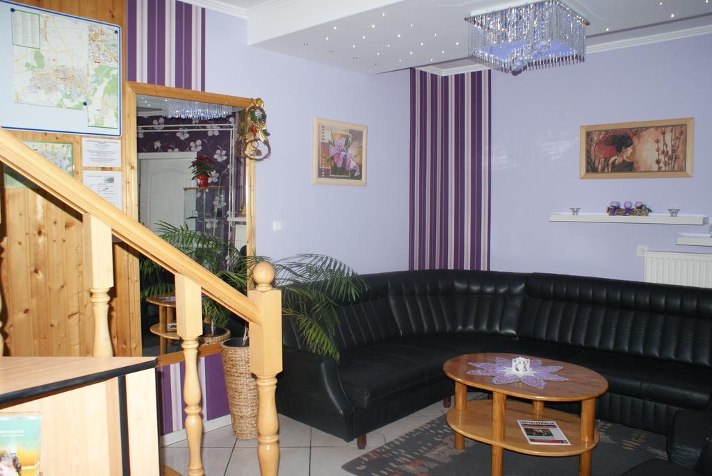Tinodi Fogado Bed & Breakfast Sarvar Luaran gambar